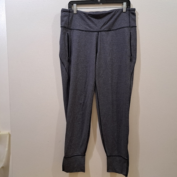 Lululemon jogger - Picture 1 of 8